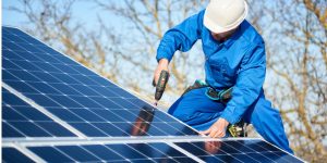 Installation Maintenance Panneaux Solaires Photovoltaïques à Champigneul-sur-Vence